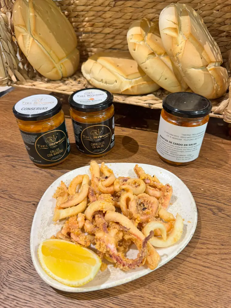 Rabas de calamar a la andaluza del Restaurante Tres Hermanos, Móstoles